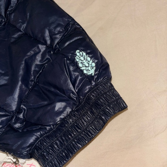 FP Movement Women's Patricia Packable Poncho Puffer - Picture 6 of 10